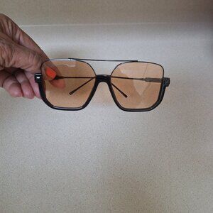 FASHION SUNGLASSES